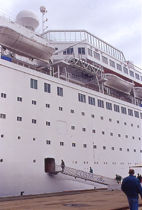 nave da crociera Costa Europa